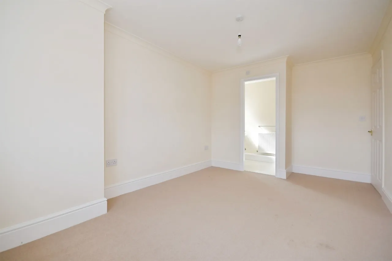 Crowstones Road, Darley Dale, DE4, photo 15