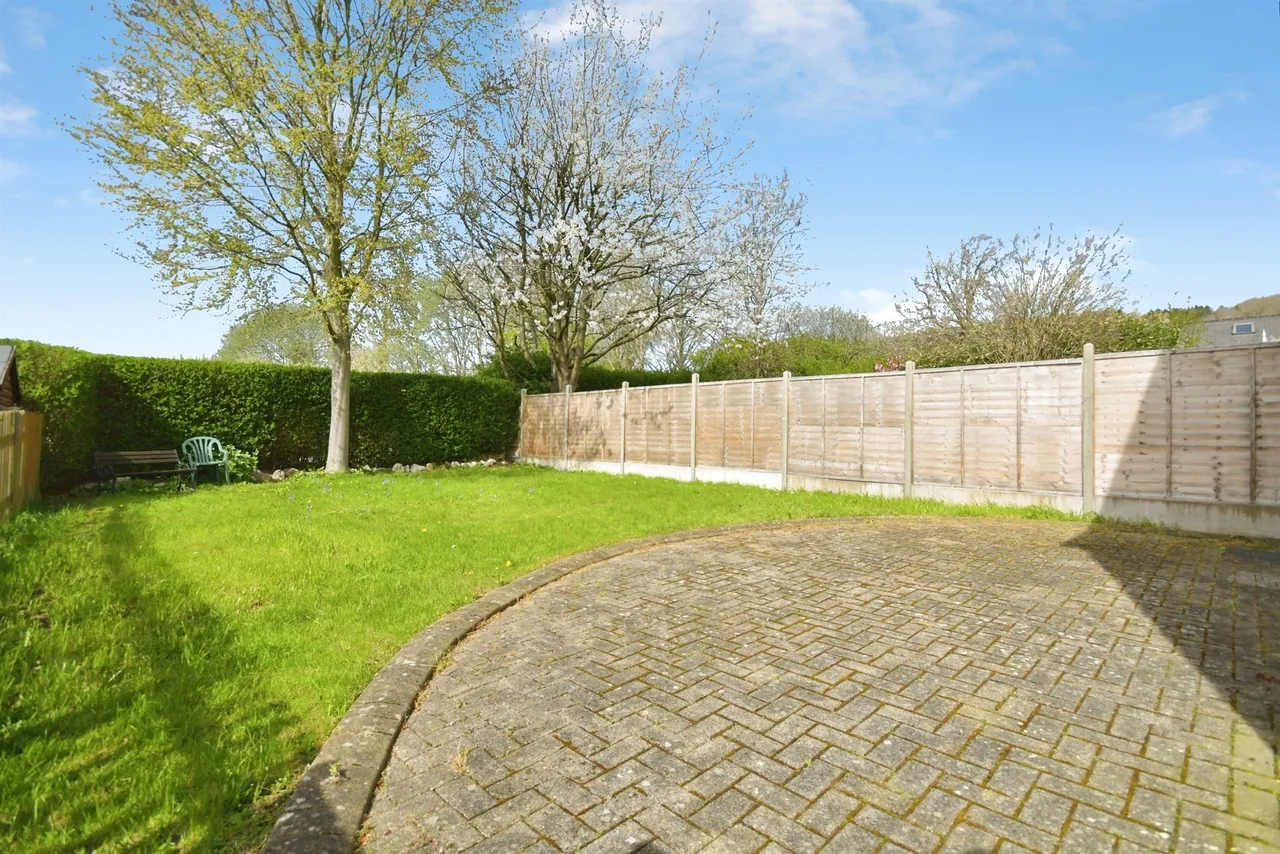 Crowstones Road, Darley Dale, DE4, photo 21