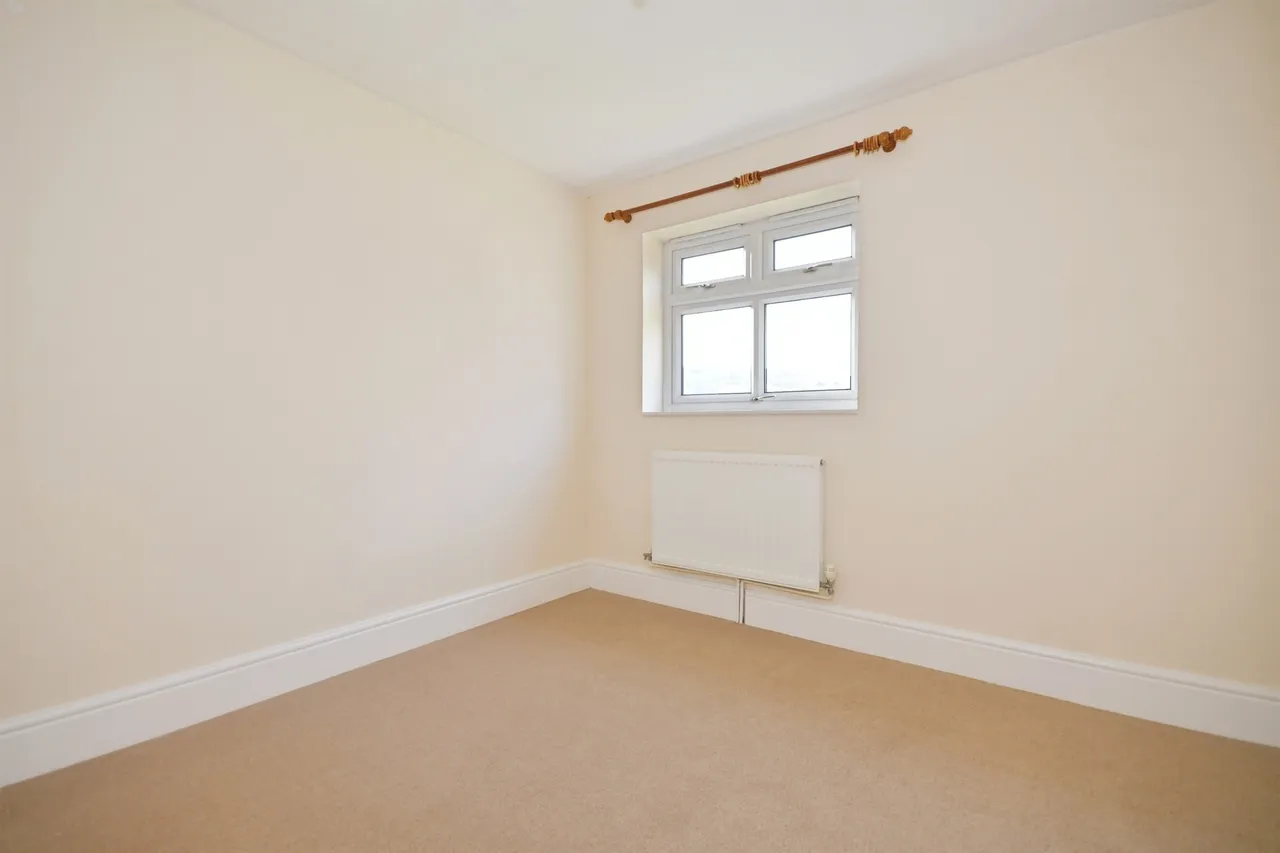 Crowstones Road, Darley Dale, DE4, photo 18