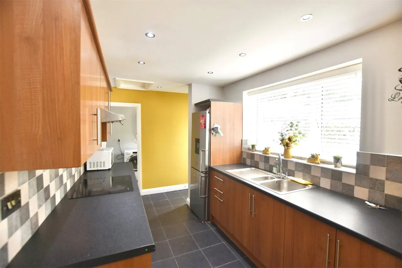 Henry Whalley Street, Blackburn, BB2, photo 9