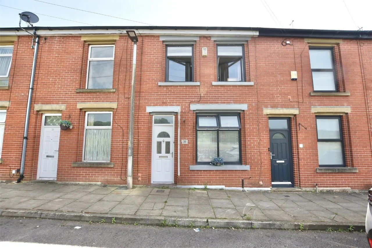 3 bed house for sale, Henry Whalley Street, Blackburn, BB2