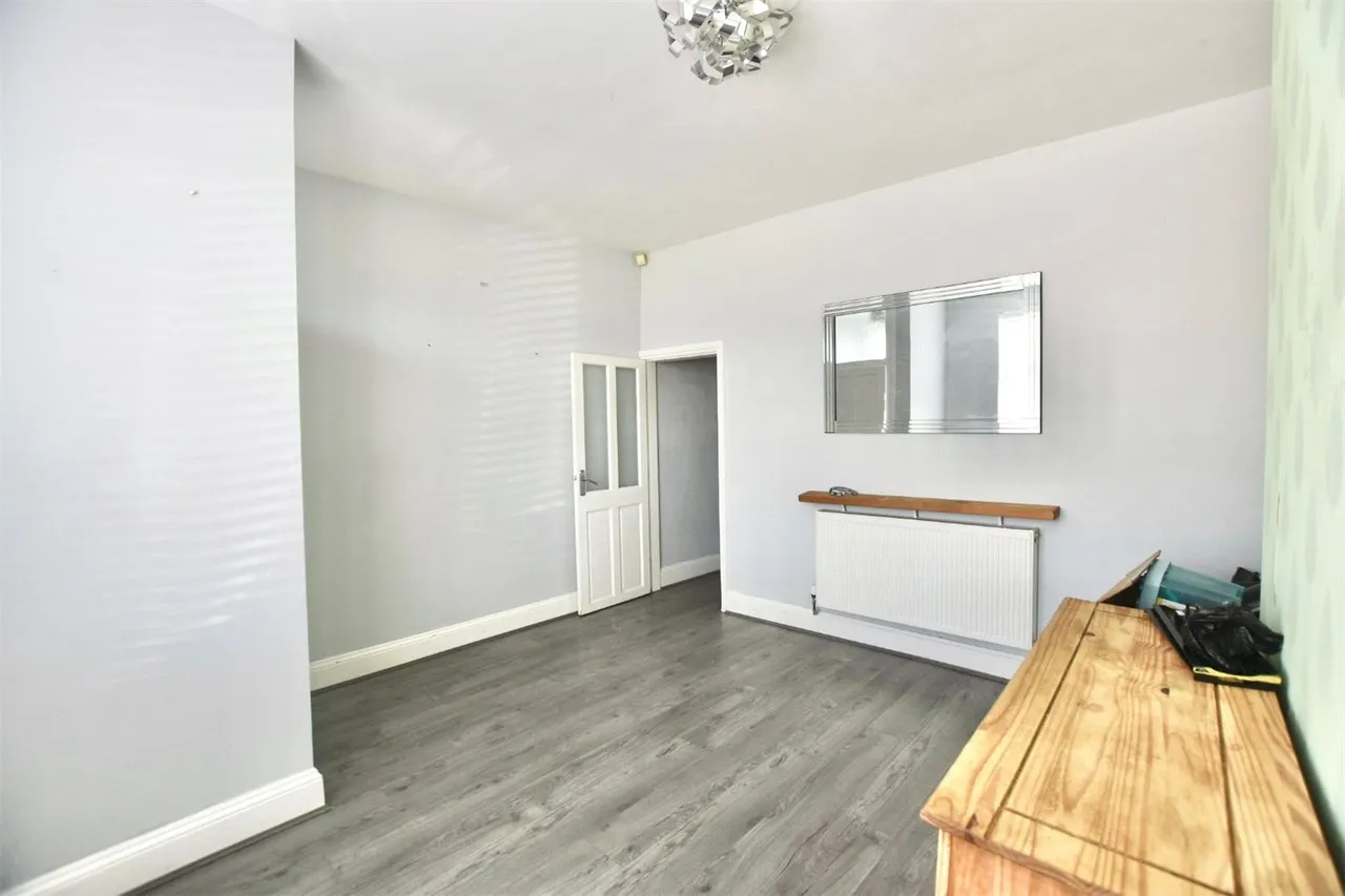 Henry Whalley Street, Blackburn, BB2, photo 4