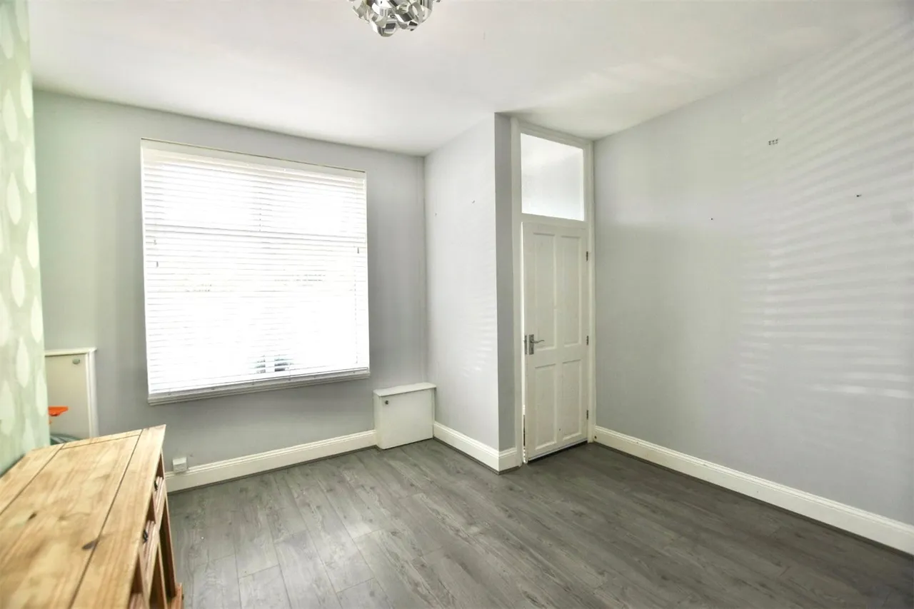 Henry Whalley Street, Blackburn, BB2, photo 5