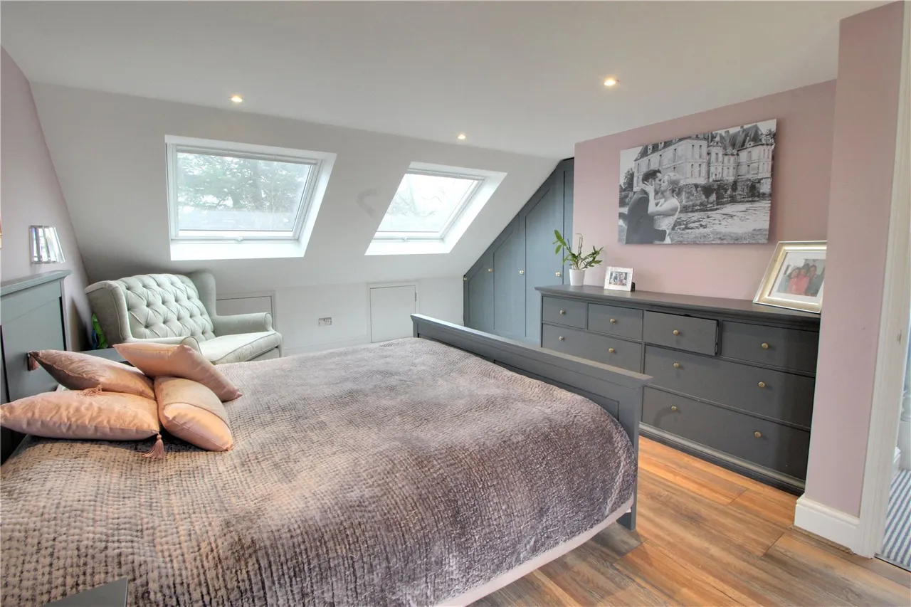 Gordon Avenue, Camberley, Surrey, GU15 2NT, photo 14
