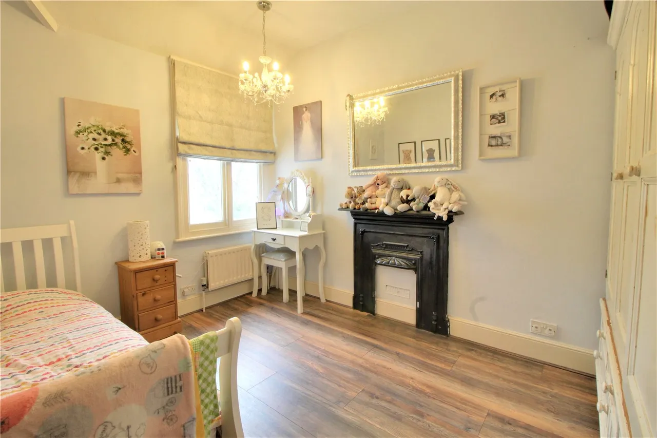 Gordon Avenue, Camberley, Surrey, GU15 2NT, photo 15