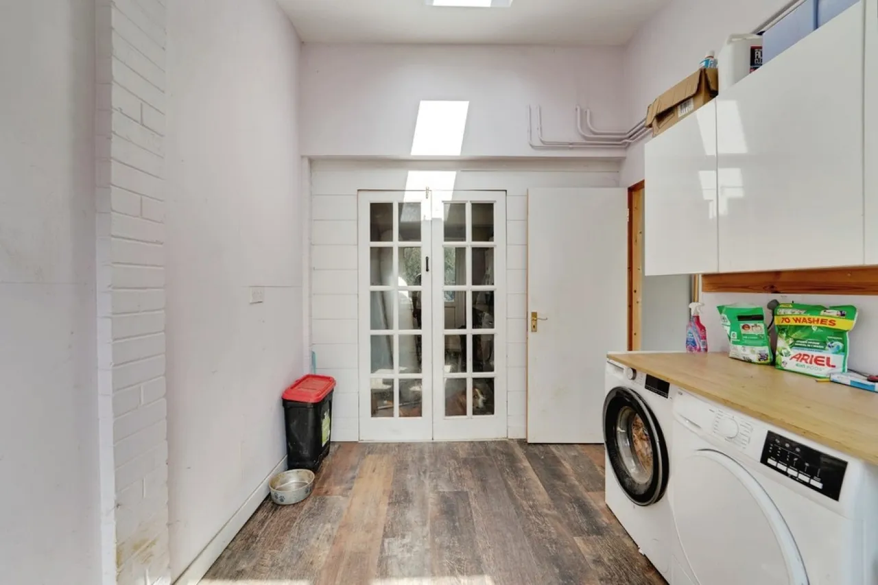 Hurst Grove, Lidlington, MK43, photo 11
