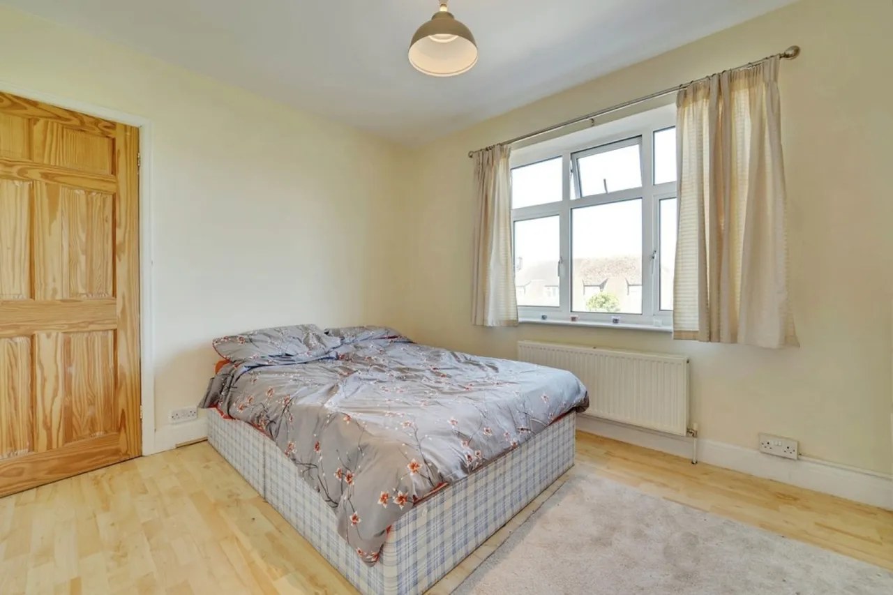 Hurst Grove, Lidlington, MK43, photo 13