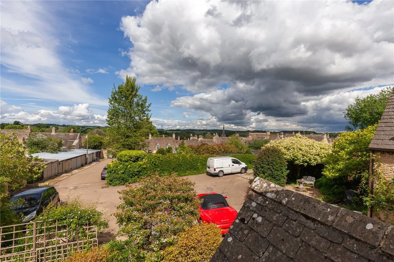 Pethers Piece, Burford, OX18, photo 5