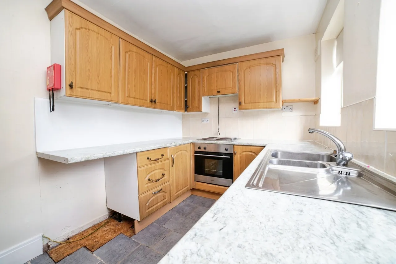 Kirkby Road, Sutton-in-Ashfield, Nottinghamshire, NG17, photo 5