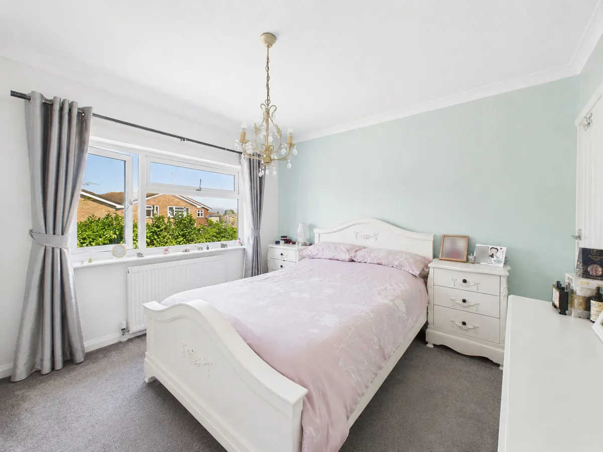 Dorothy Gardens, Benfleet, SS7, photo 11
