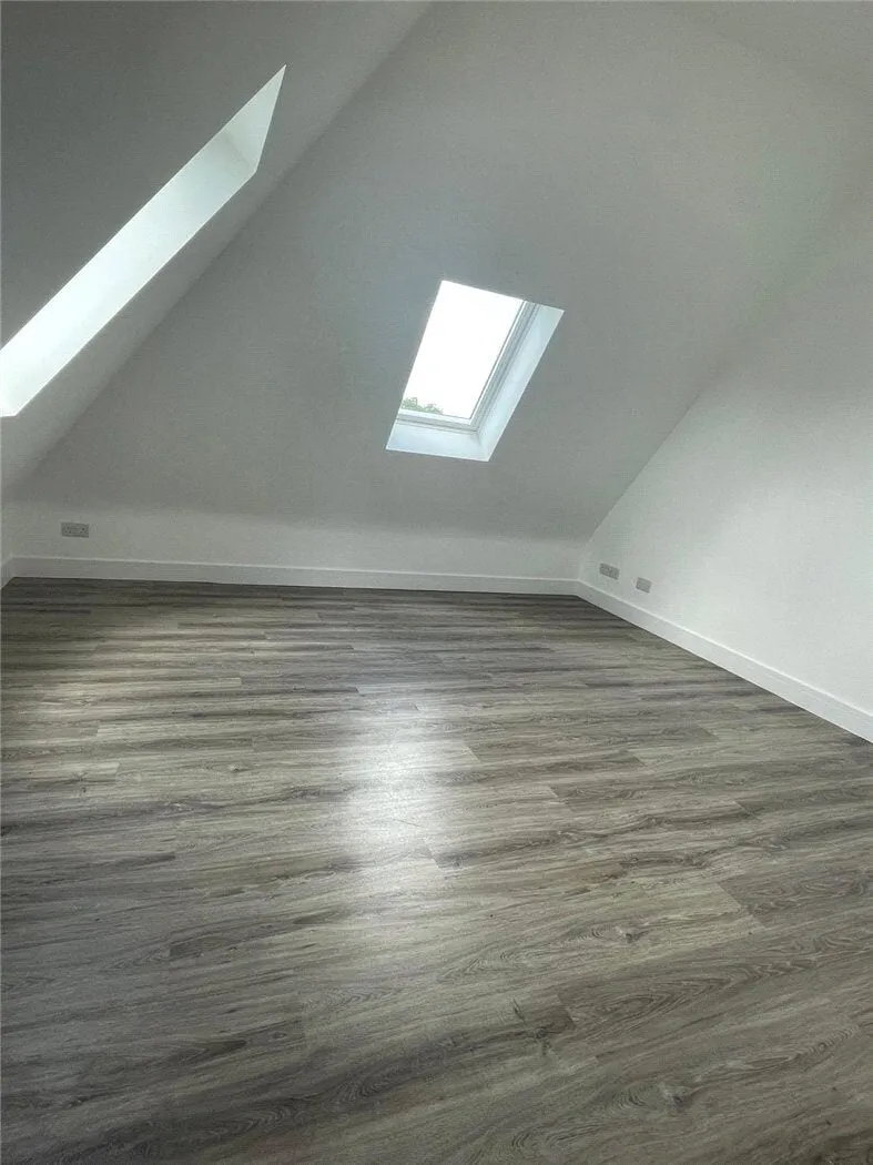 Tudor Gardens, Kingsbury, NW9, photo 3
