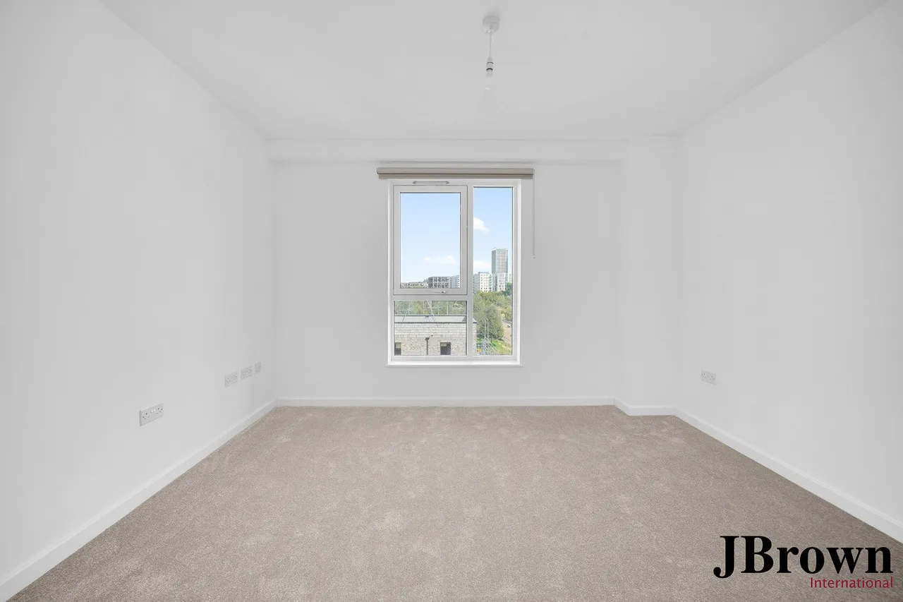 Waterden Road, London, E20, photo 9