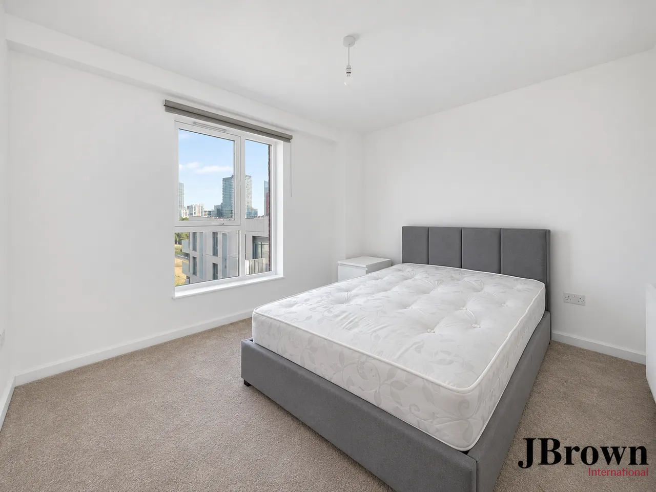 Waterden Road, London, E20, photo 6