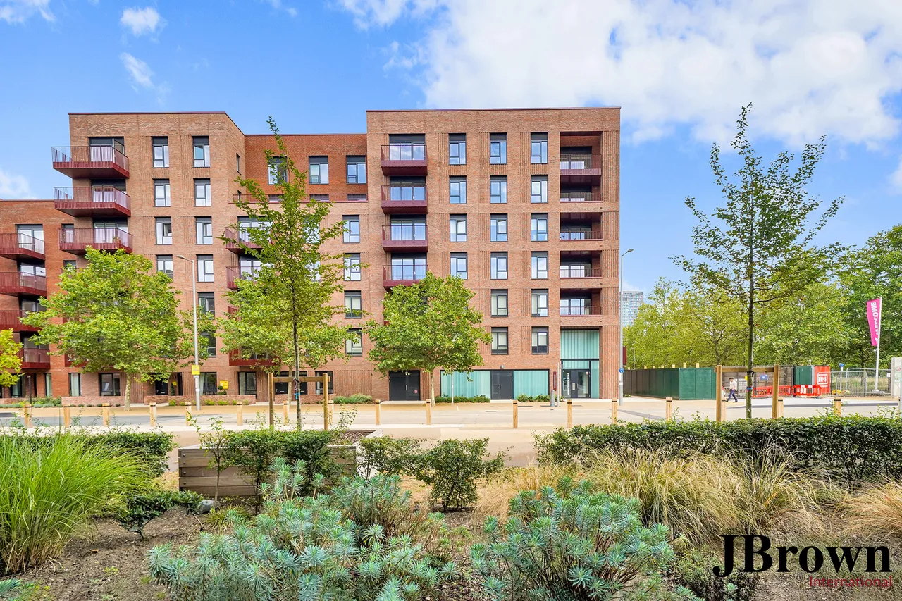 Waterden Road, London, E20, photo 13