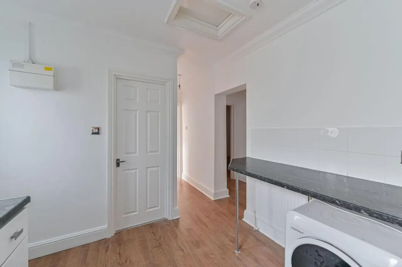 Cresswell Road, London, SE25, photo 9