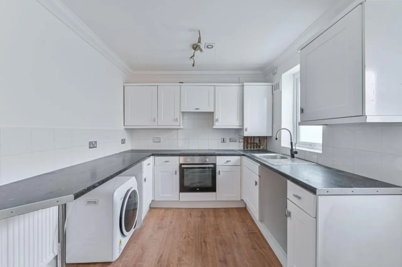 Cresswell Road, London, SE25, photo 10