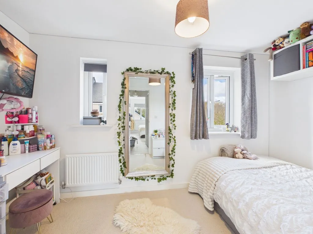 Agar Crescent, Falmouth, photo 6