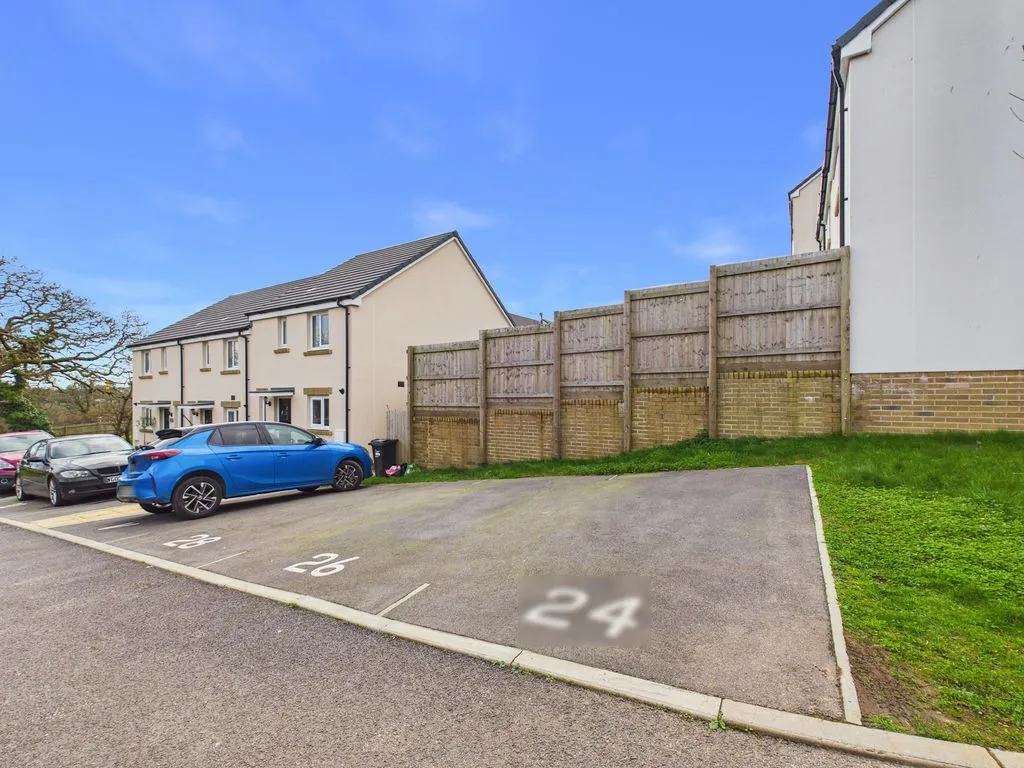 Agar Crescent, Falmouth, photo 11
