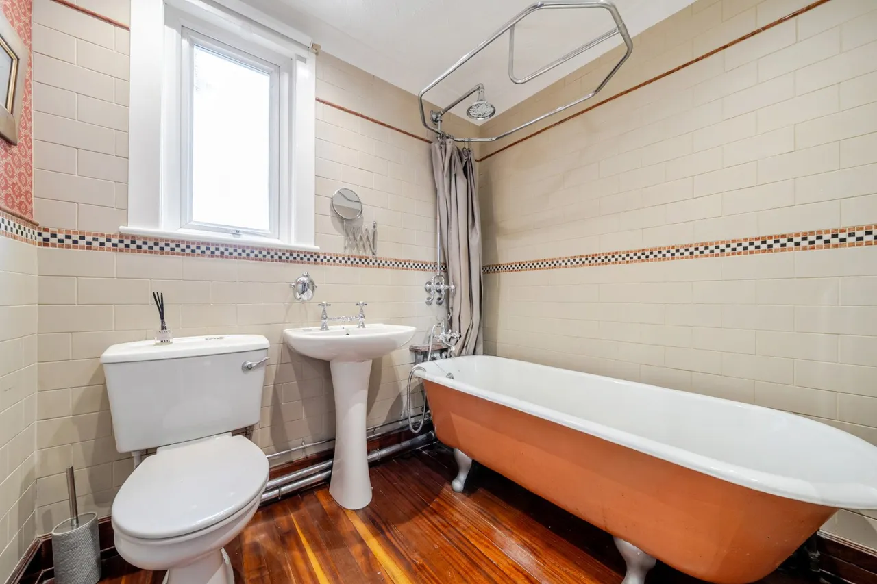 Northcote Road, DA14, photo 10
