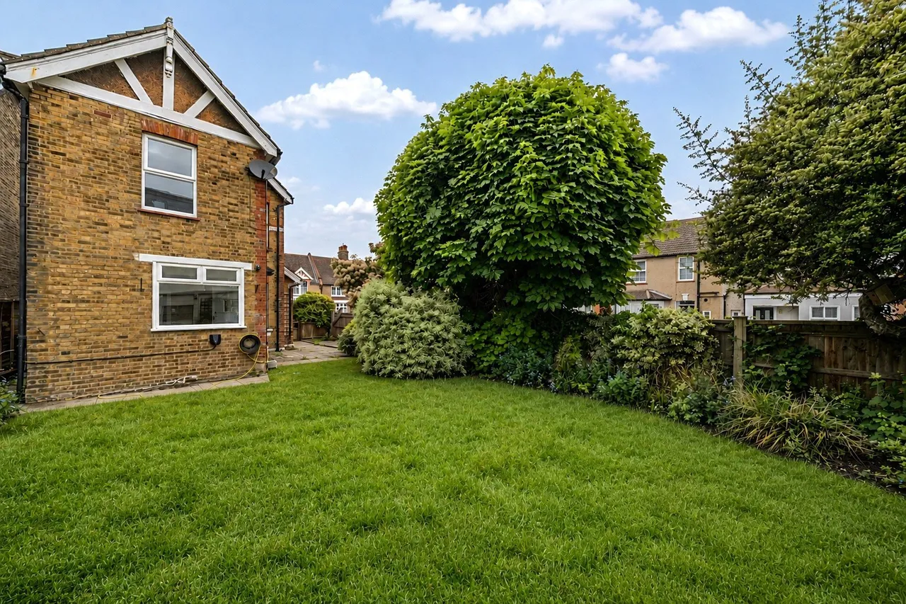 Northcote Road, DA14, photo 6