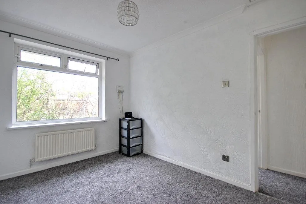 Hall Road, Hull, photo 9