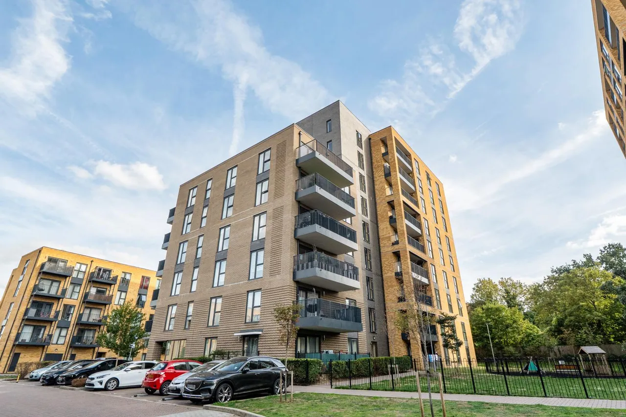 Bowen Drive, SE7, photo 13