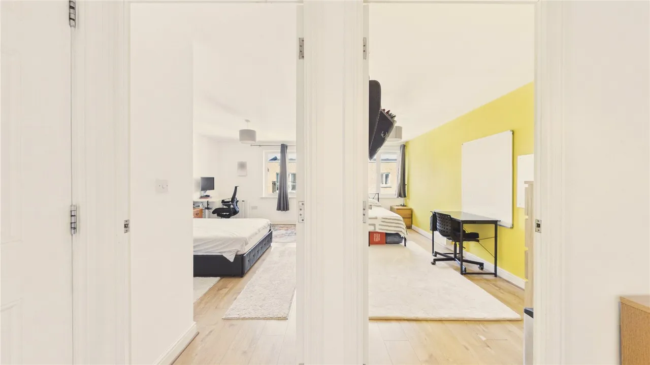 Candle Street, London, E1, photo 28