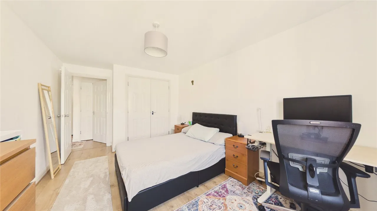 Candle Street, London, E1, photo 22