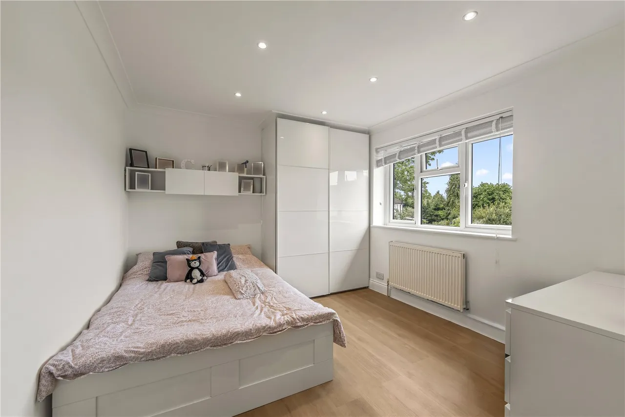 Hanworth Road, Hampton Hill, TW12 3DH, photo 7