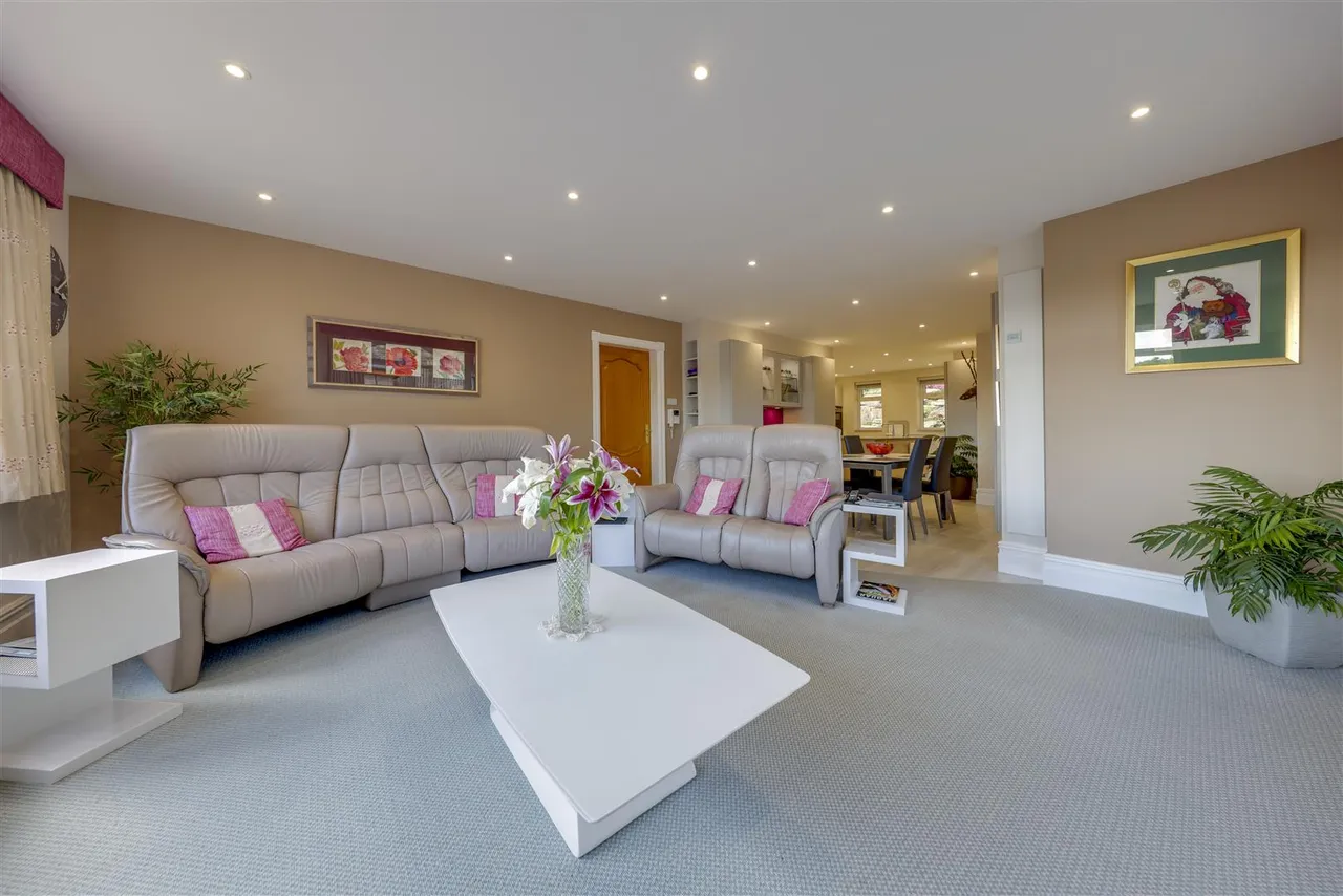 Greens Lane, Bacup, photo 7