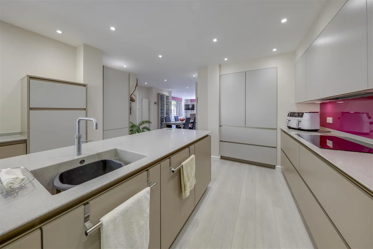 Greens Lane, Bacup, photo 11