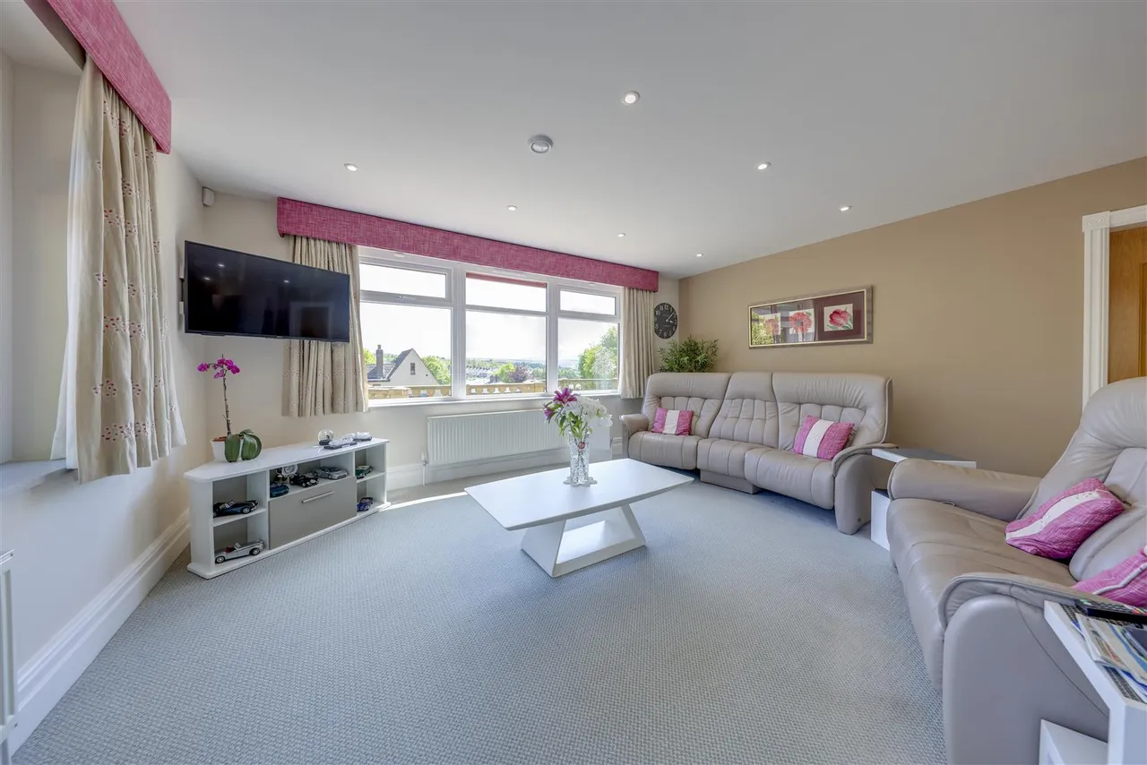 Greens Lane, Bacup, photo 6