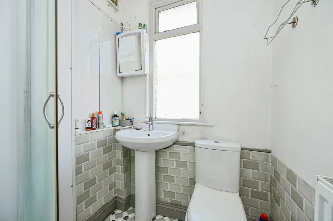 Sunningdale Road, Liverpool, L15, photo 9