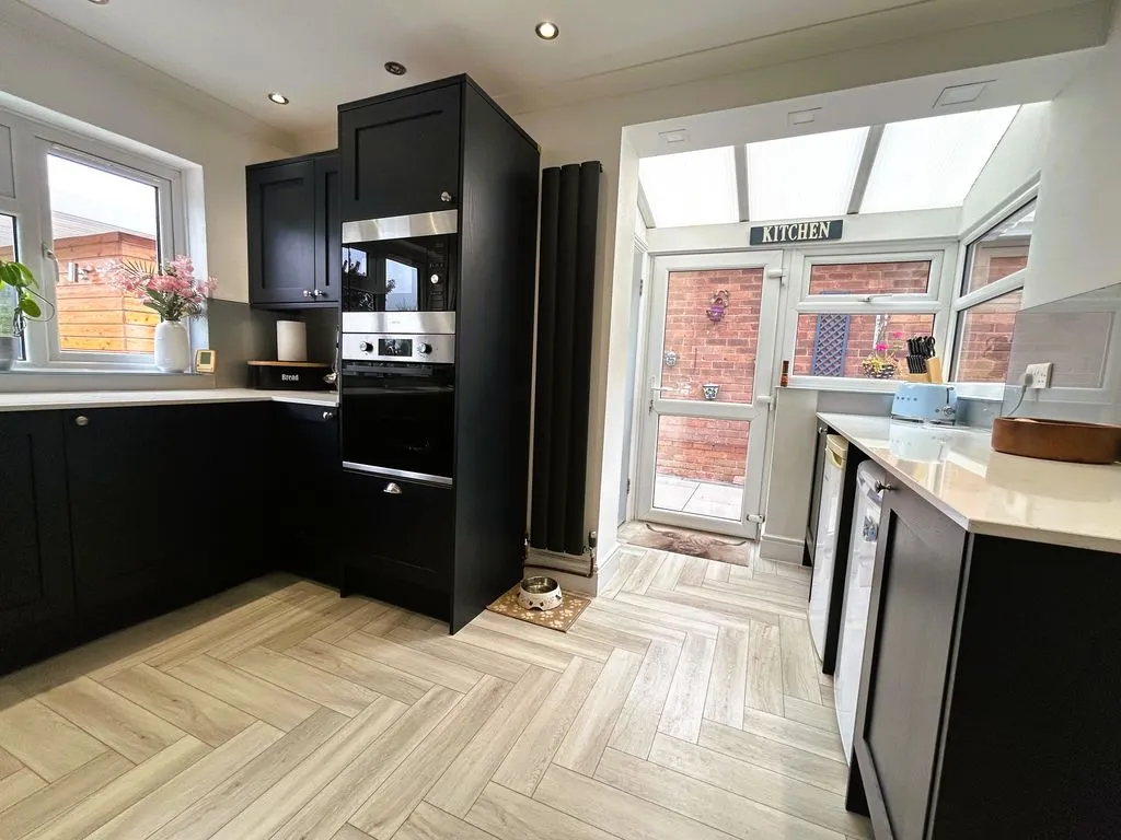 Lichfield Road, Sandhills, WS9, photo 17