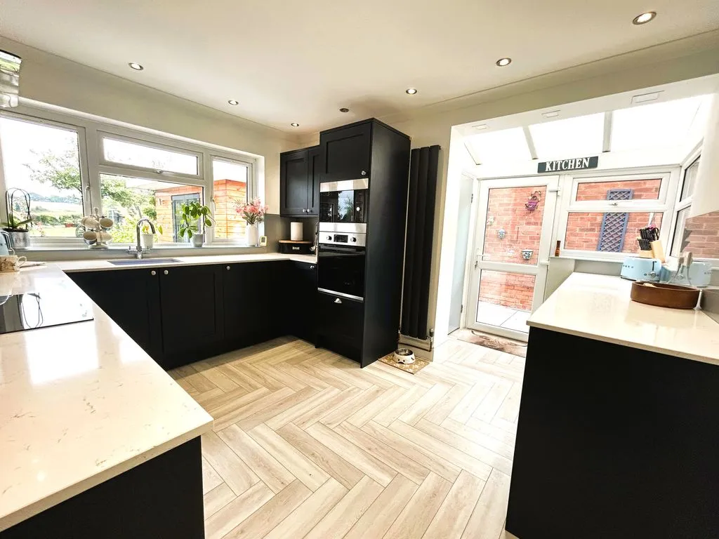 Lichfield Road, Sandhills, WS9, photo 4