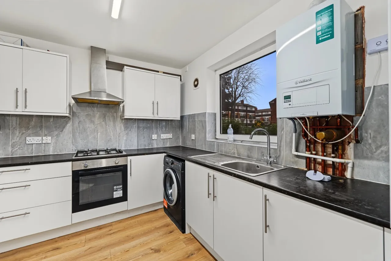 Fisher Street, Canning Town, E16, photo 9