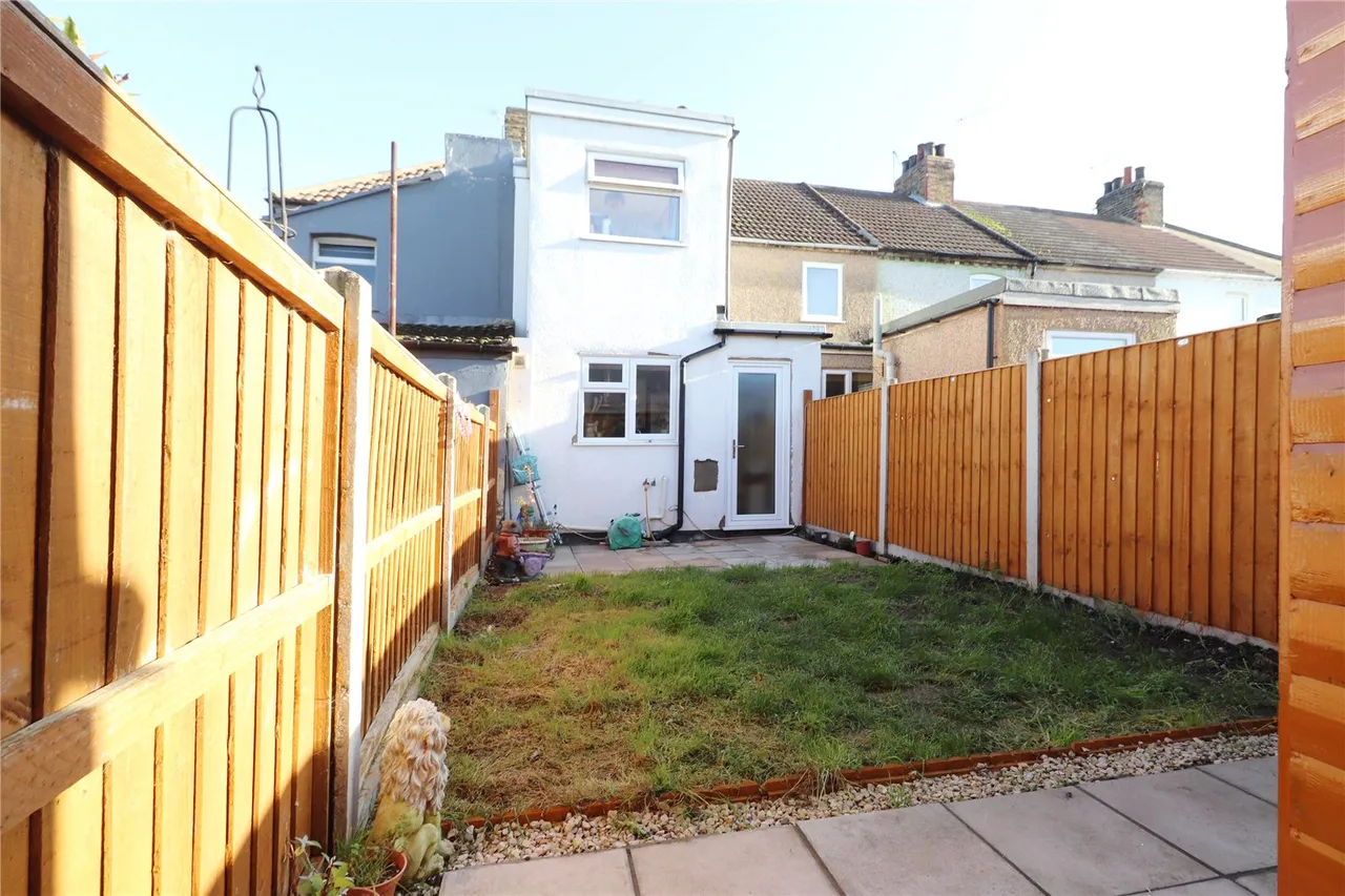 Stanhope Road, Swanscombe, DA10, photo 10