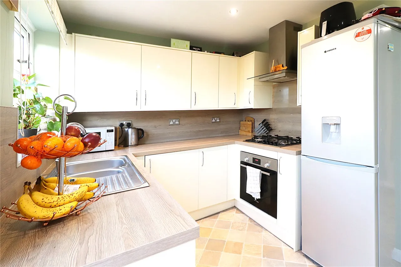 Stanhope Road, Swanscombe, DA10, photo 15