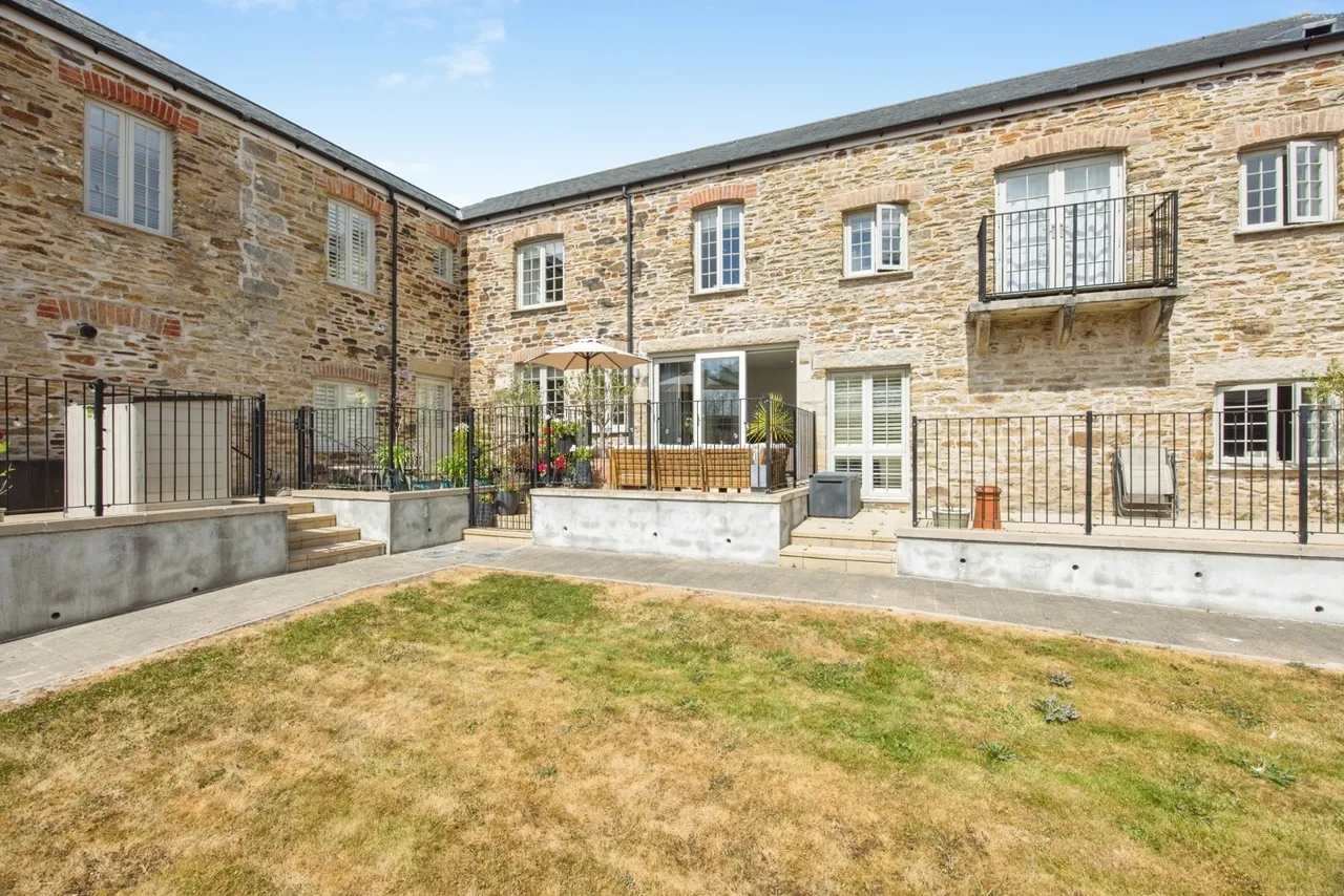 The Courtyard, Duporth, PL26, photo 17