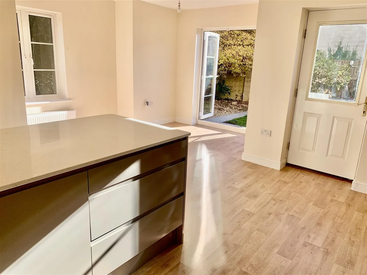 Stickleback Road, Calne, SN11, photo 4