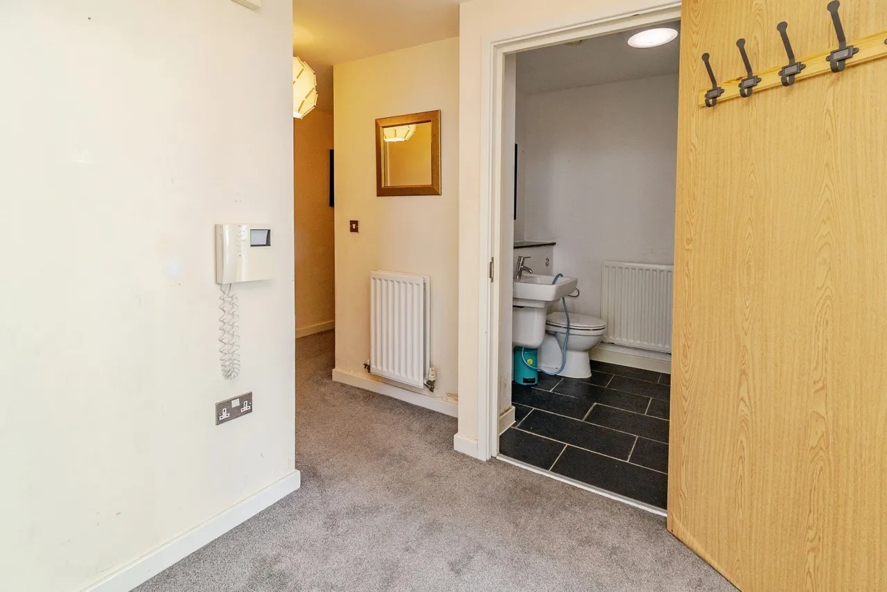 Witan Gate, Milton Keynes, Buckinghamshire, MK9, photo 18