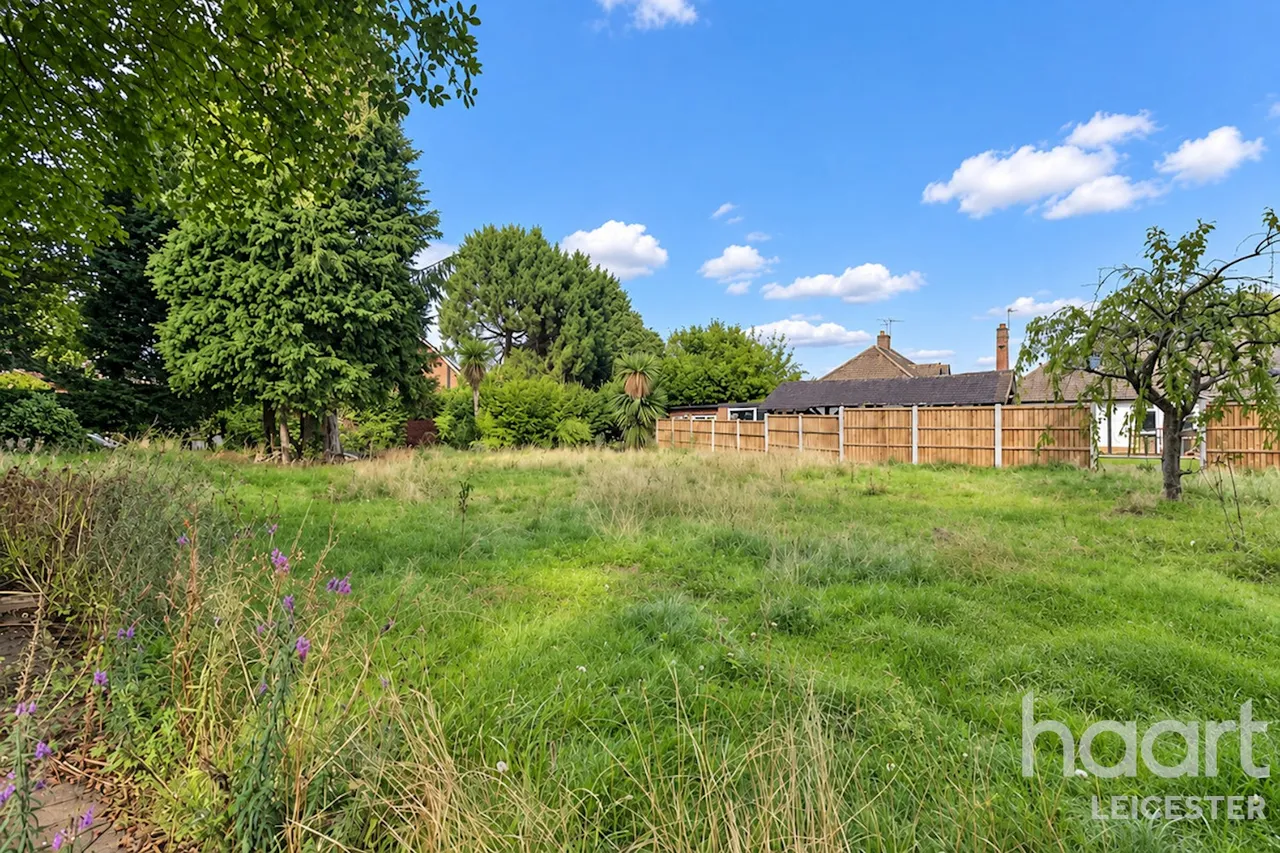 Brent Knowle Gardens, Leicester, LE5, photo 28