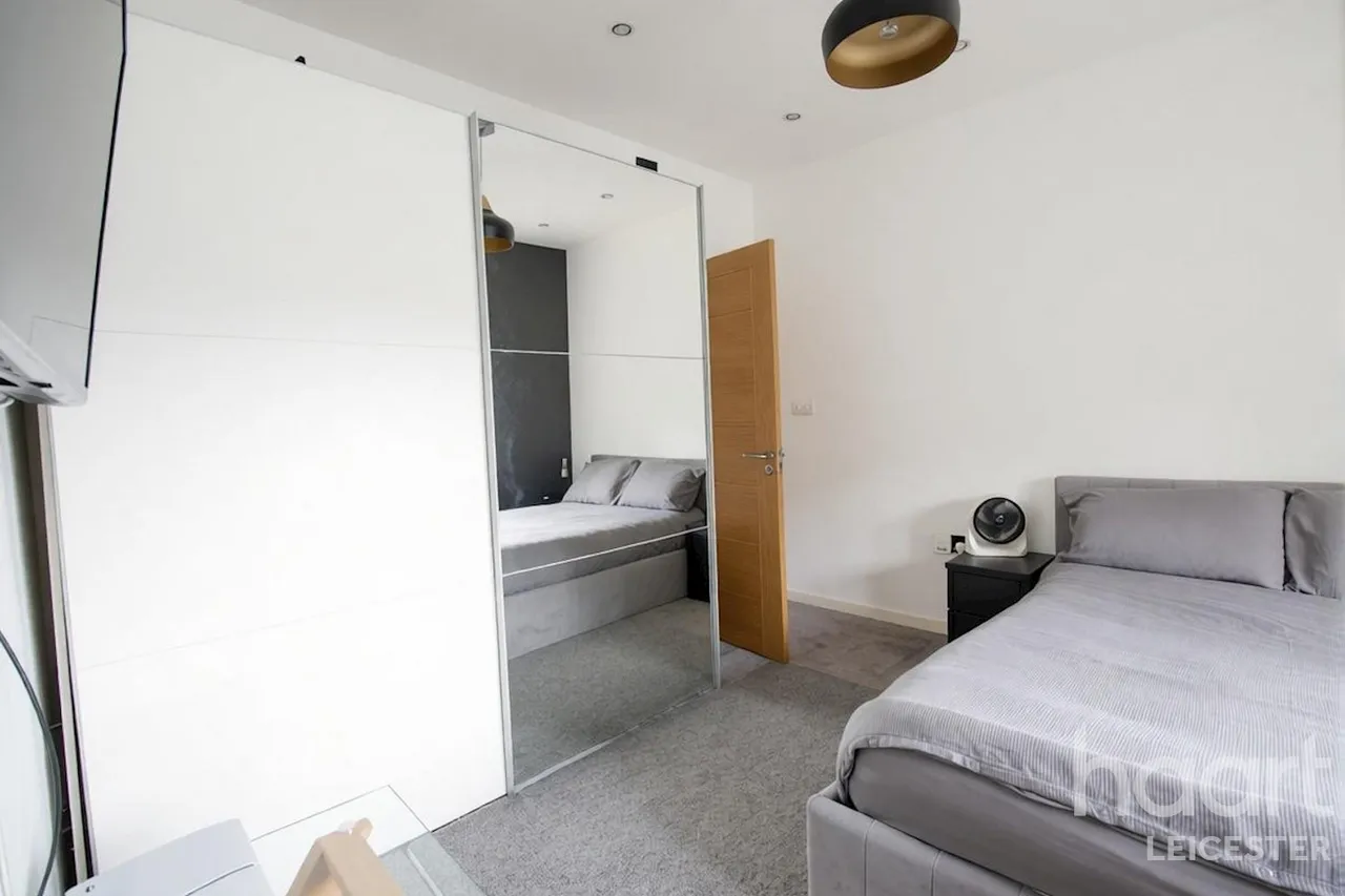 Brent Knowle Gardens, Leicester, LE5, photo 16