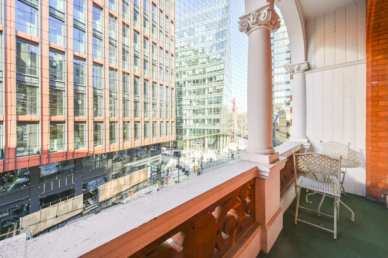 8 Westminster Palace Gardens, Artillery Row, London, photo 7