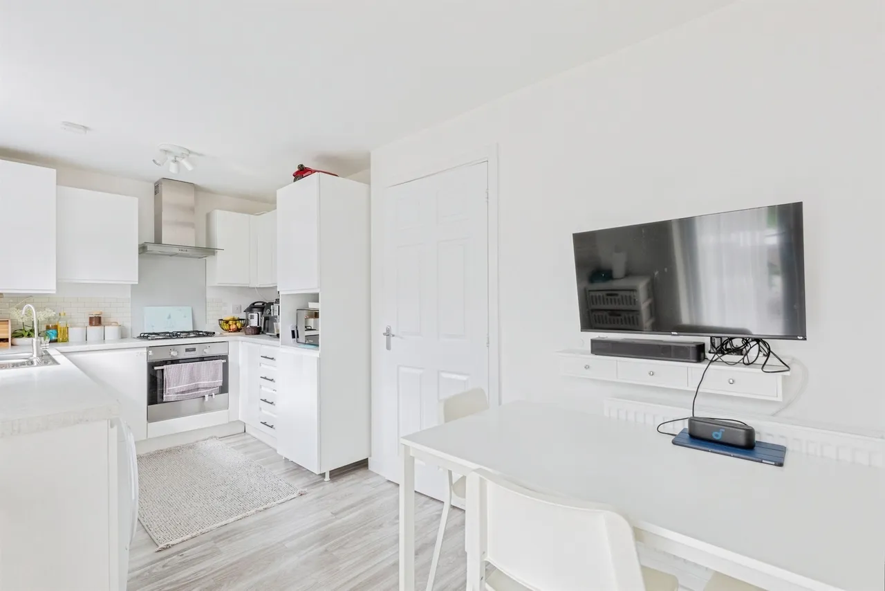Campbell Walk, Coventry, CV3, photo 6