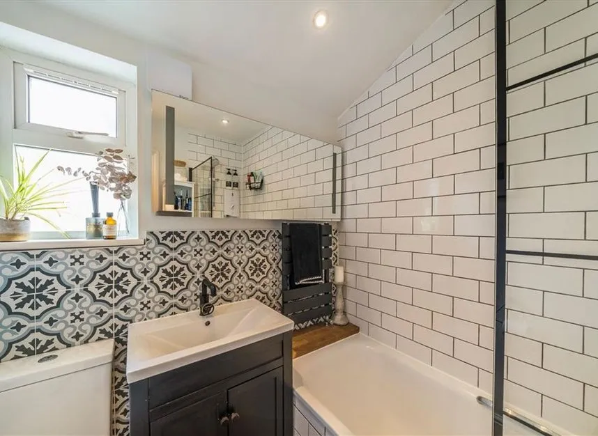 Thornbury Road, Brixton, SW2, photo 7