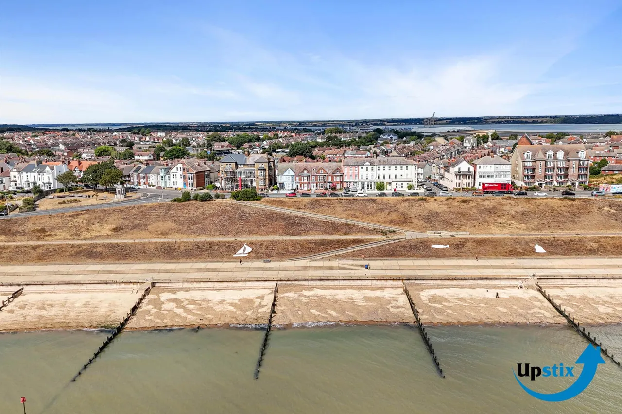 Marine Parade, Harwich, CO12 3RG, photo 23