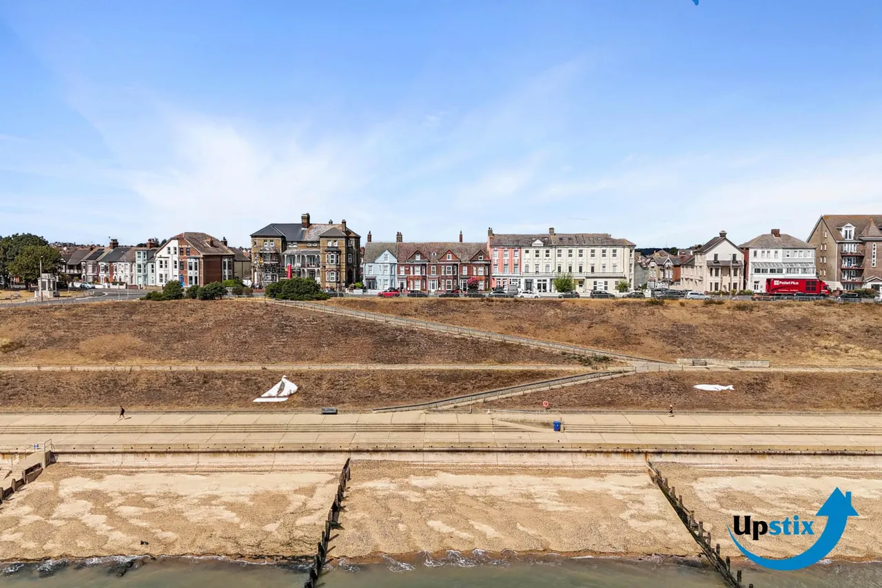 Marine Parade, Harwich, CO12 3RG, photo 20