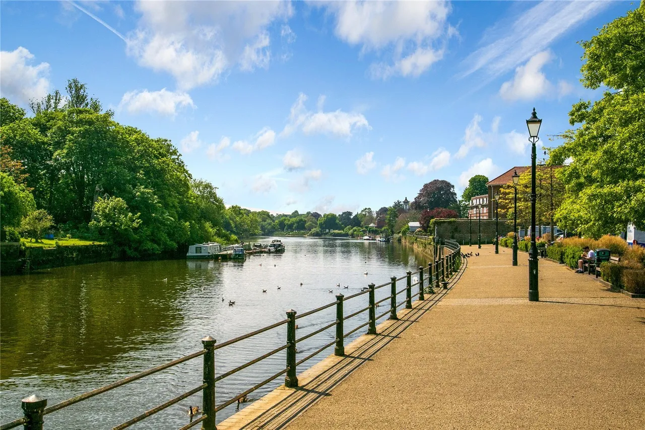Eel Pie Island, Twickenham, TW1, photo 21