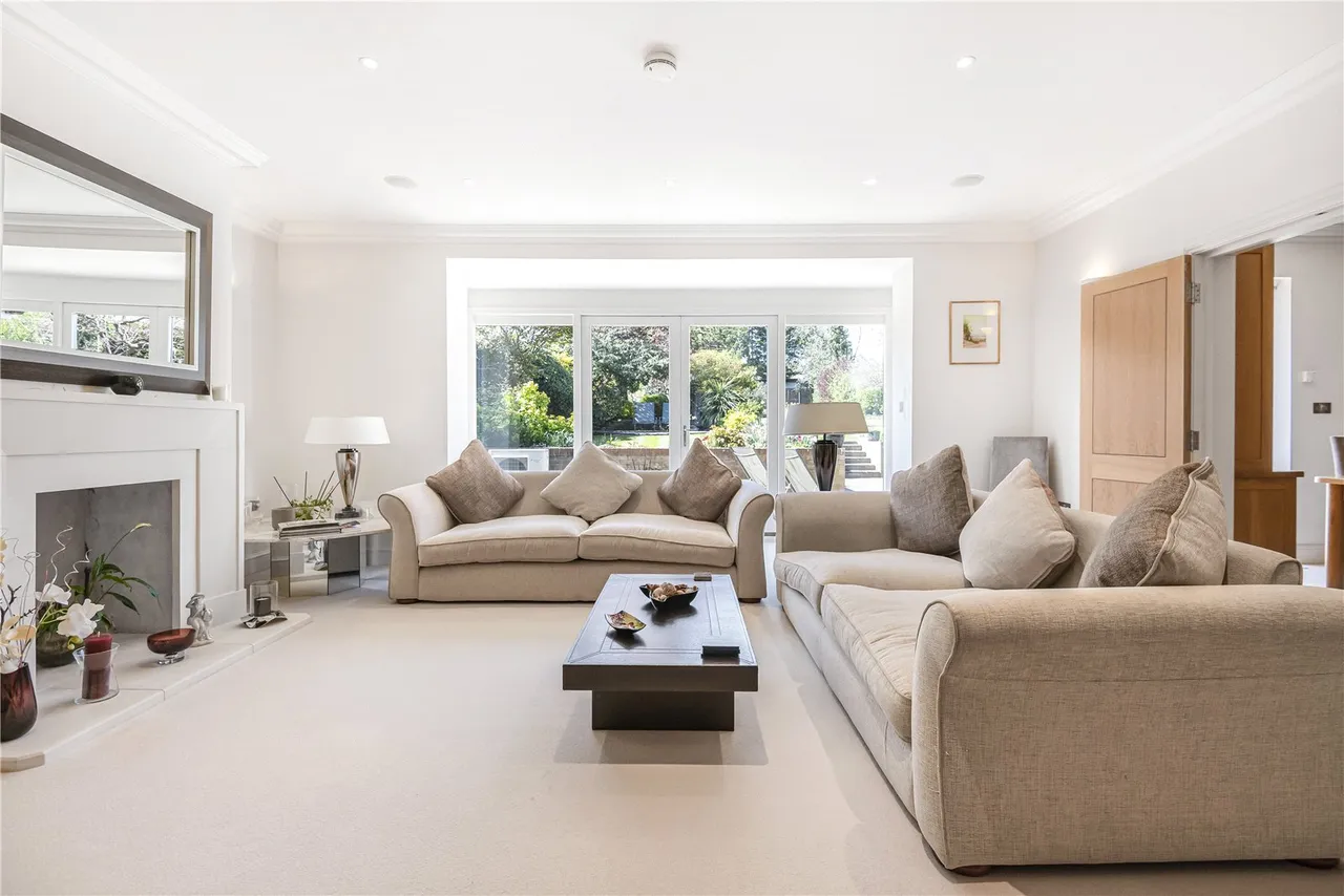 Parkgate Avenue, Hadley Wood, EN4 0NN, photo 10